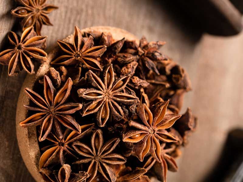 Organic-star-anise